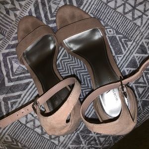Worthington Suede Heels